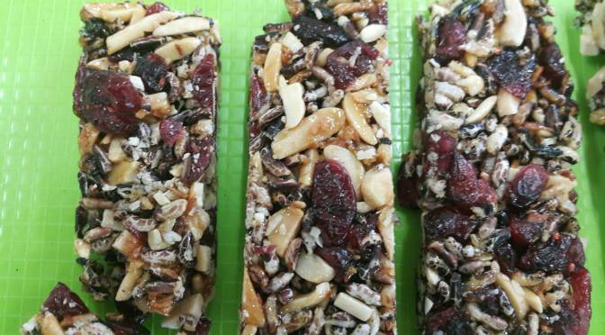 Puffed Rice Cranberry Almond Bars